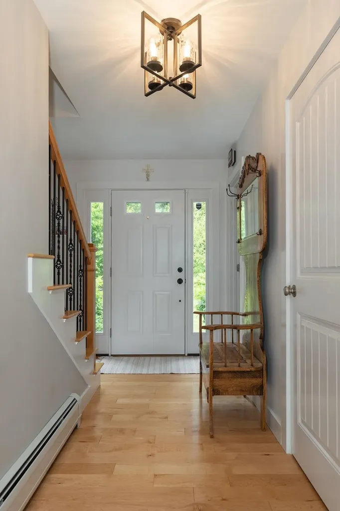 52 Jeffrey Drive Sunapee NH 03782