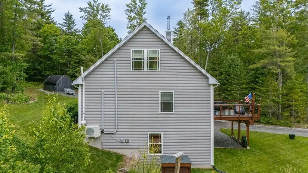 52 Jeffrey Drive Sunapee NH 03782