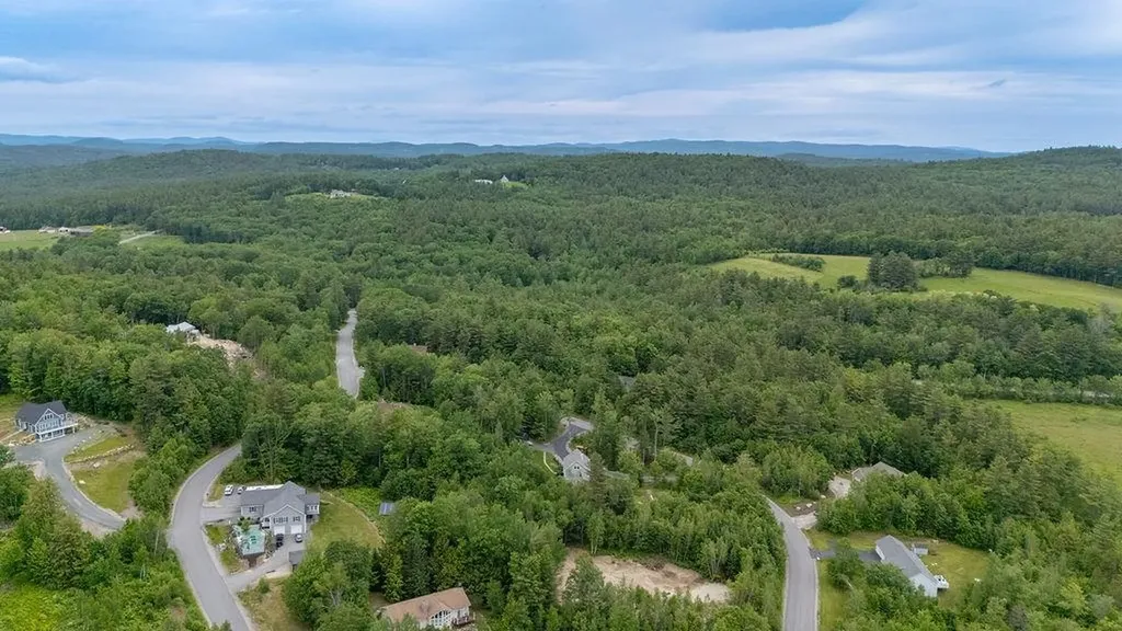 52 Jeffrey Drive Sunapee NH 03782