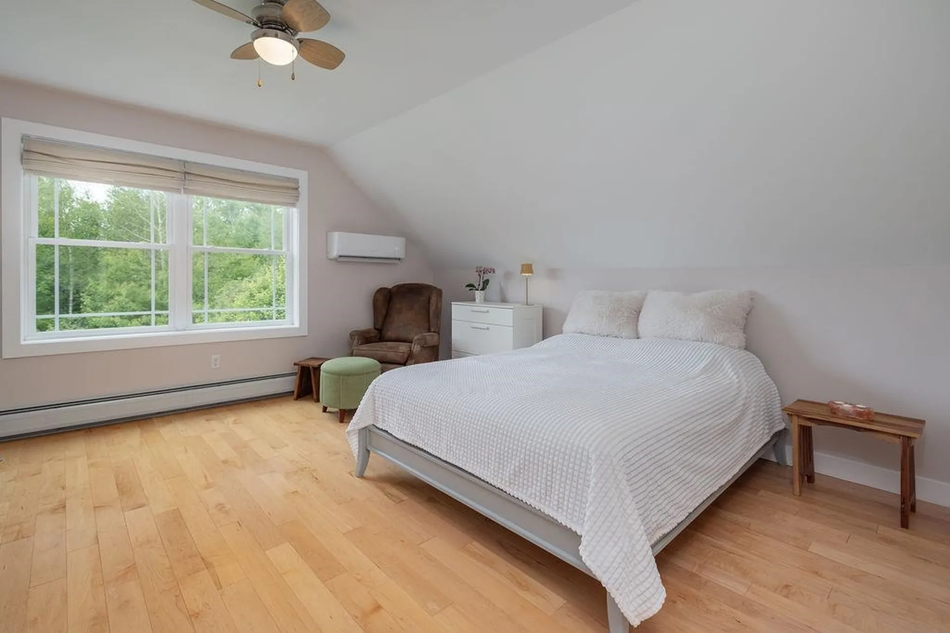 52 Jeffrey Drive Sunapee NH 03782