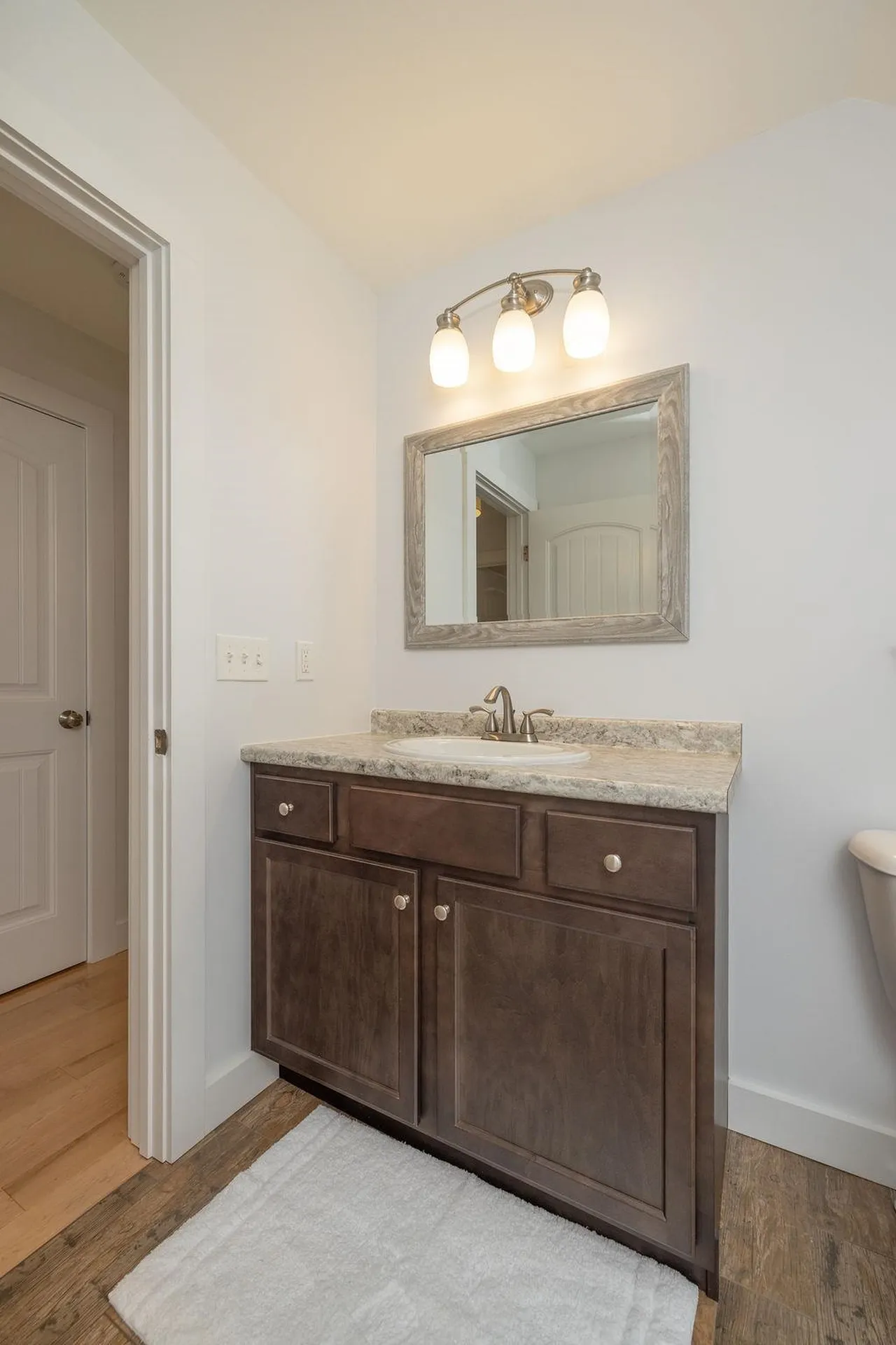 52 Jeffrey Drive Sunapee NH 03782