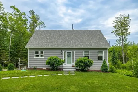 52 Jeffrey Drive Sunapee NH 03782