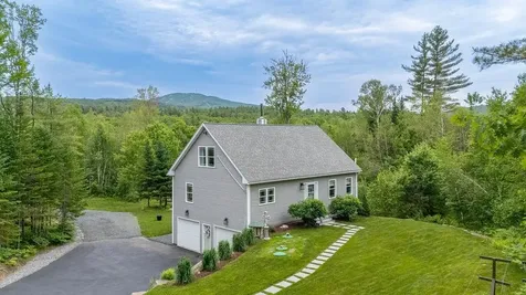 52 Jeffrey Drive Sunapee NH 03782