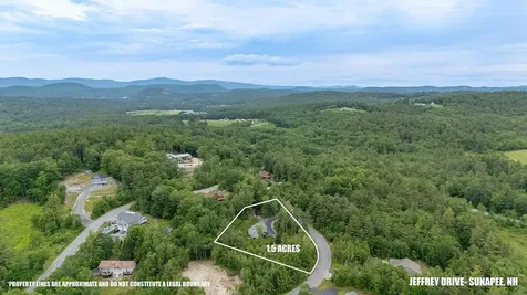 52 Jeffrey Drive Sunapee NH 03782
