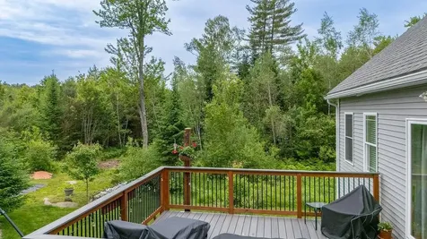 52 Jeffrey Drive Sunapee NH 03782