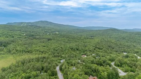 52 Jeffrey Drive Sunapee NH 03782