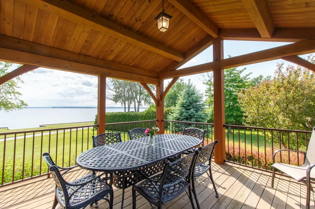 144 Mott Street Alburgh VT 05440