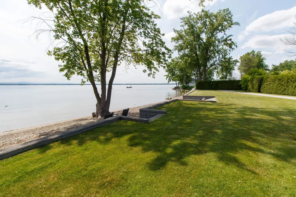 144 Mott Street Alburgh VT 05440