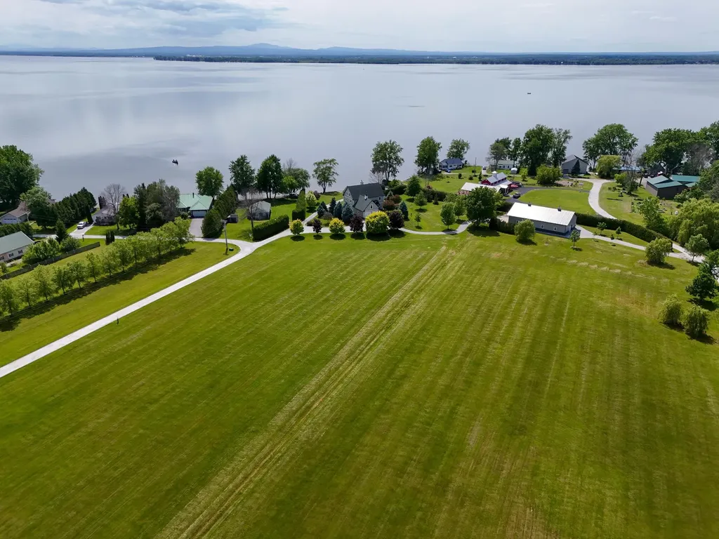 144 Mott Street Alburgh VT 05440