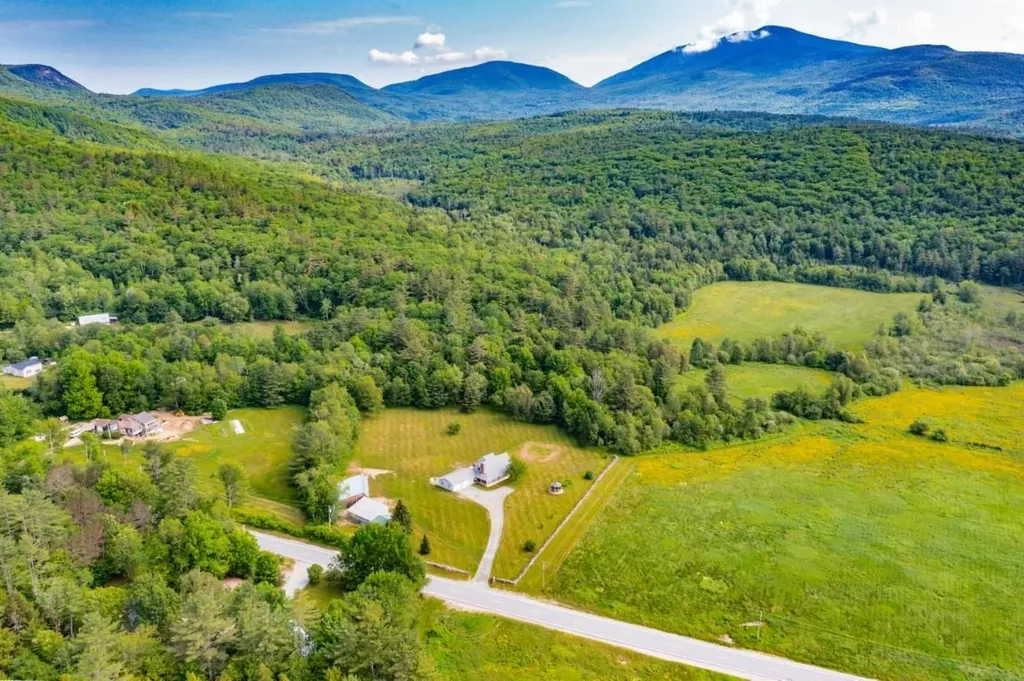352 Lake Tarleton Road Warren NH 03279