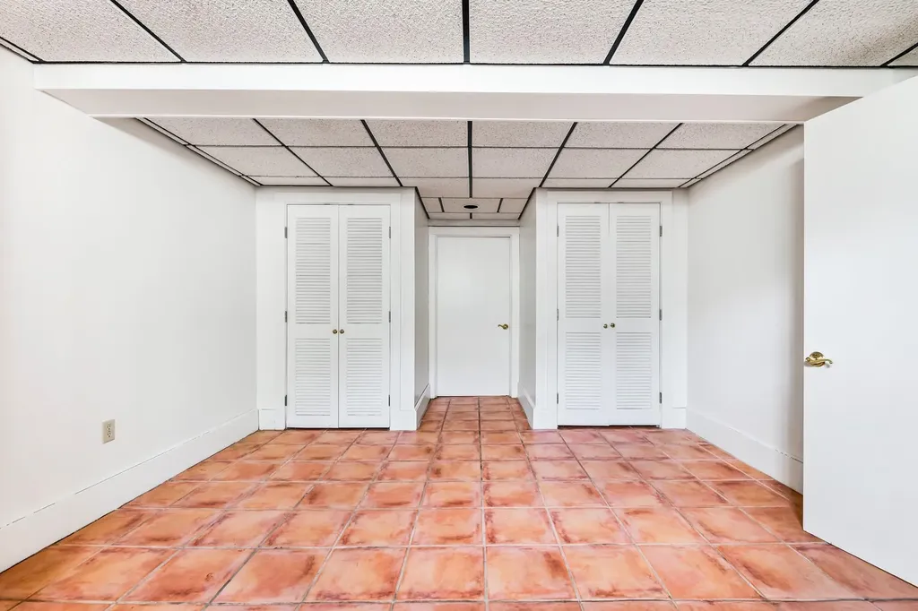 157 Seamans Road New London NH 03257