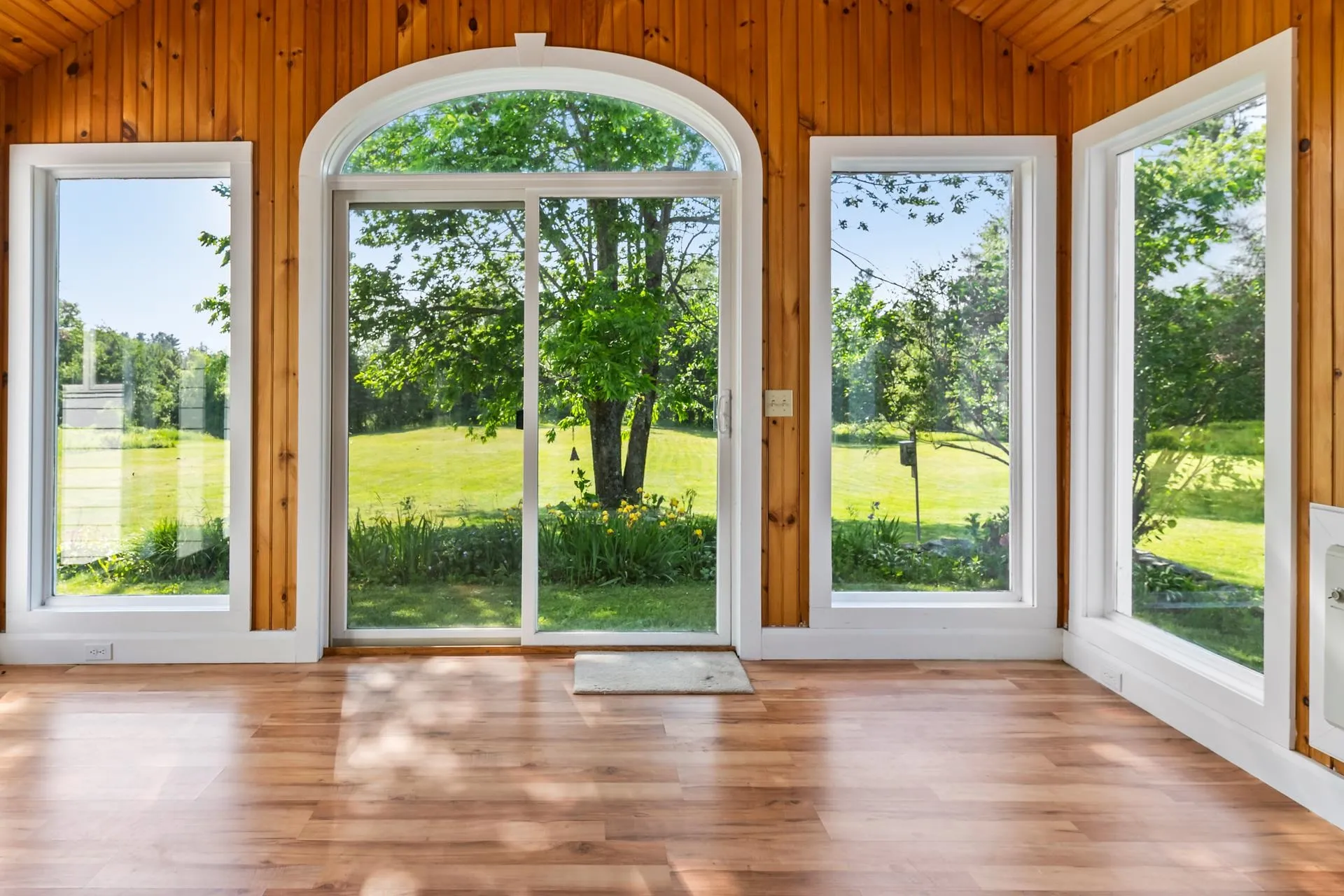 157 Seamans Road New London NH 03257