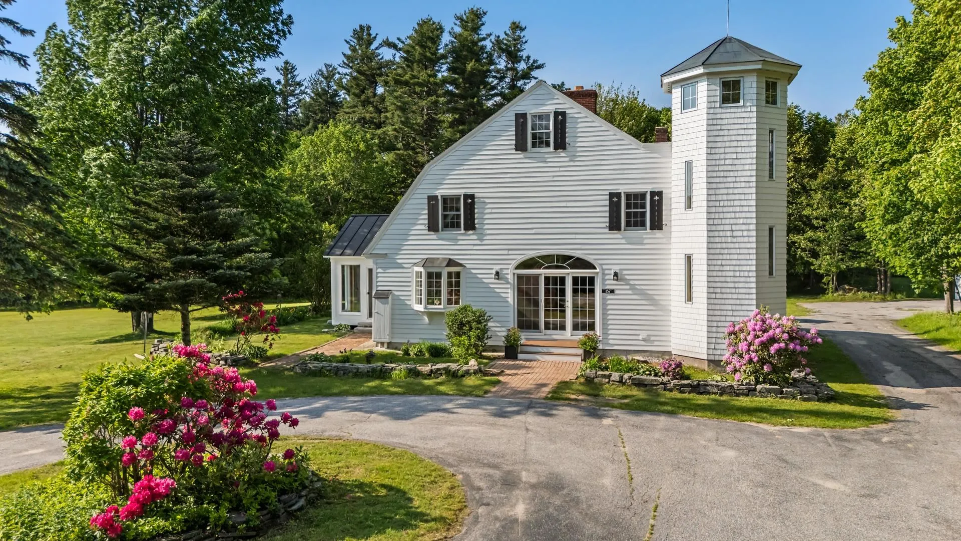 157 Seamans Road New London NH 03257