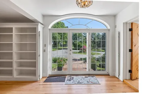 157 Seamans Road New London NH 03257