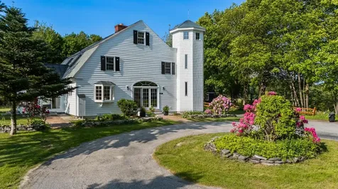 157 Seamans Road New London NH 03257