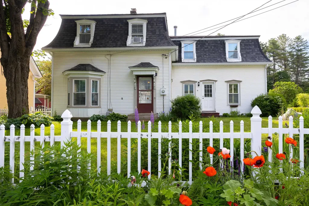 14 Church Street Middlesex VT 05602