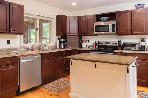 14 Church Street Middlesex VT 05602