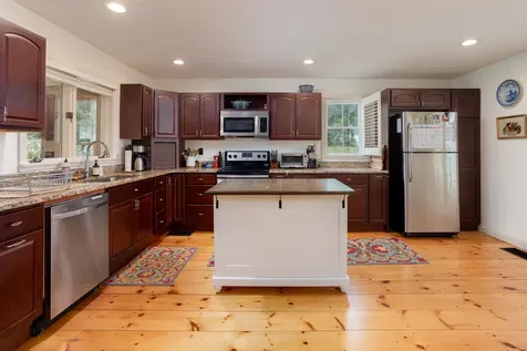 14 Church Street Middlesex VT 05602