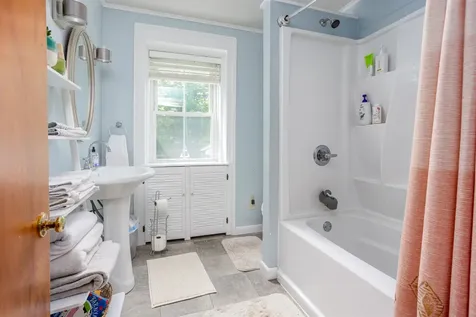 14 Church Street Middlesex VT 05602