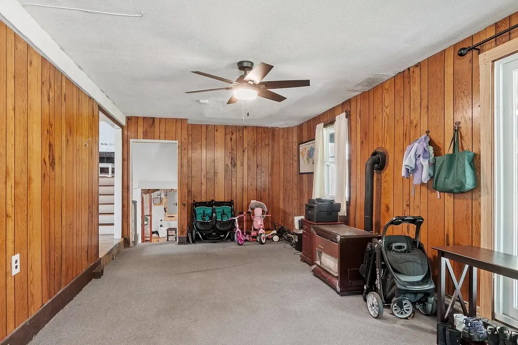 1 Hemlock Street Hudson NH 03051