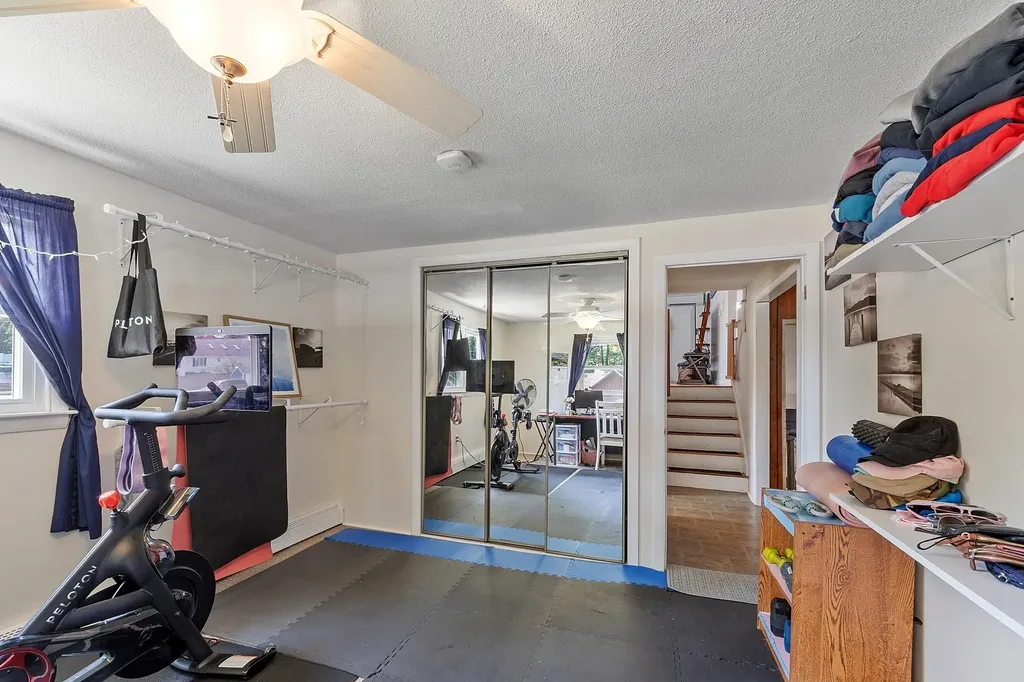 1 Hemlock Street Hudson NH 03051