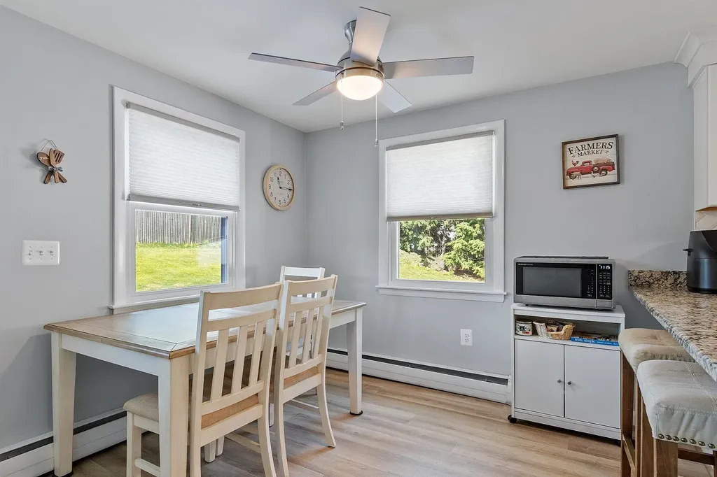 1 Hemlock Street Hudson NH 03051