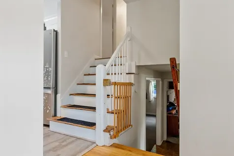 1 Hemlock Street Hudson NH 03051