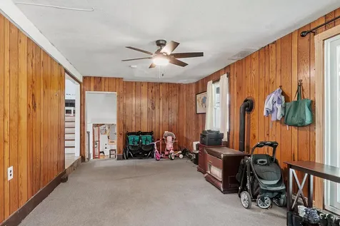 1 Hemlock Street Hudson NH 03051