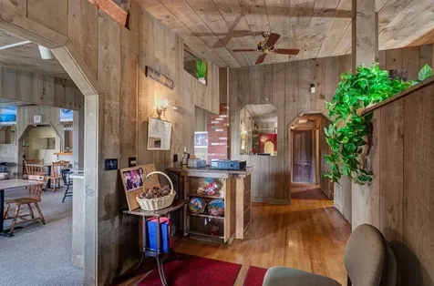 626 White Mountain Highway Tamworth NH 03886