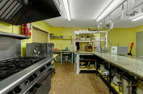 626 White Mountain Highway Tamworth NH 03886