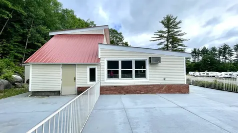 626 White Mountain Highway Tamworth NH 03886