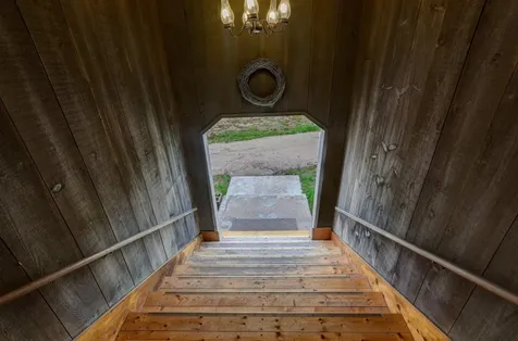 626 White Mountain Highway Tamworth NH 03886