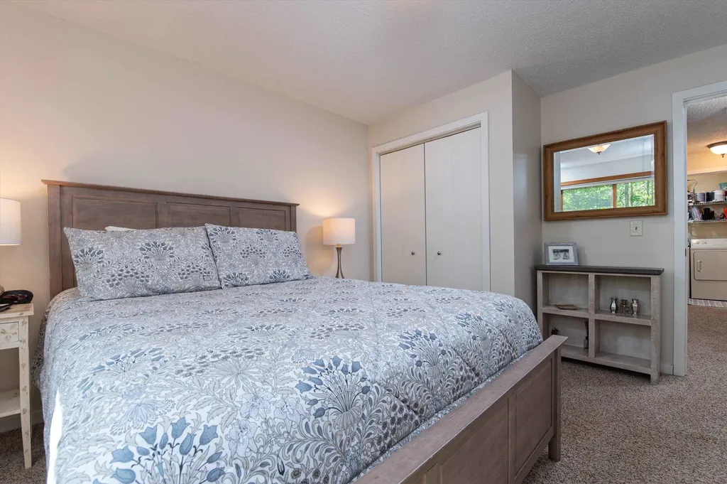 36 Lower Iv Ludlow VT 05149