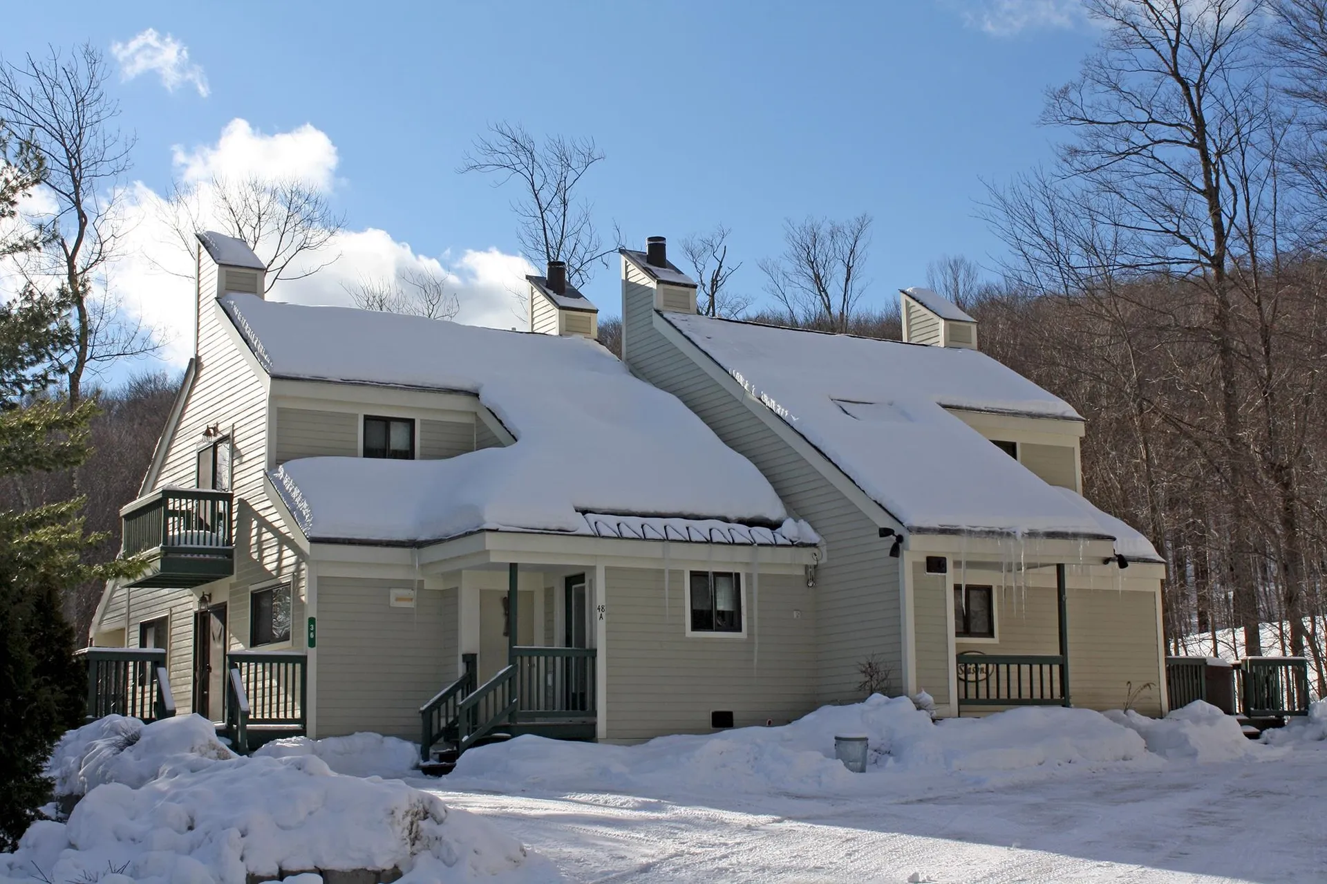 36 Lower Iv Ludlow VT 05149