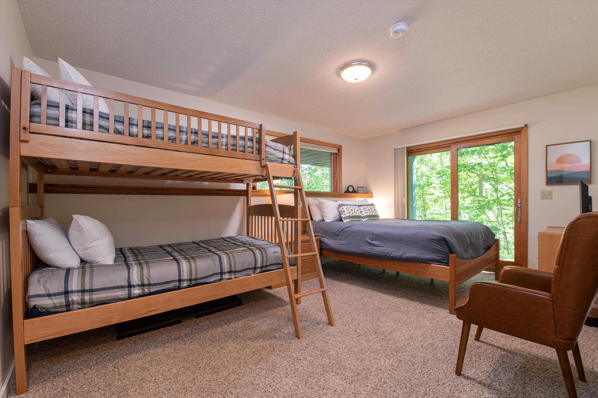 36 Lower Iv Ludlow VT 05149