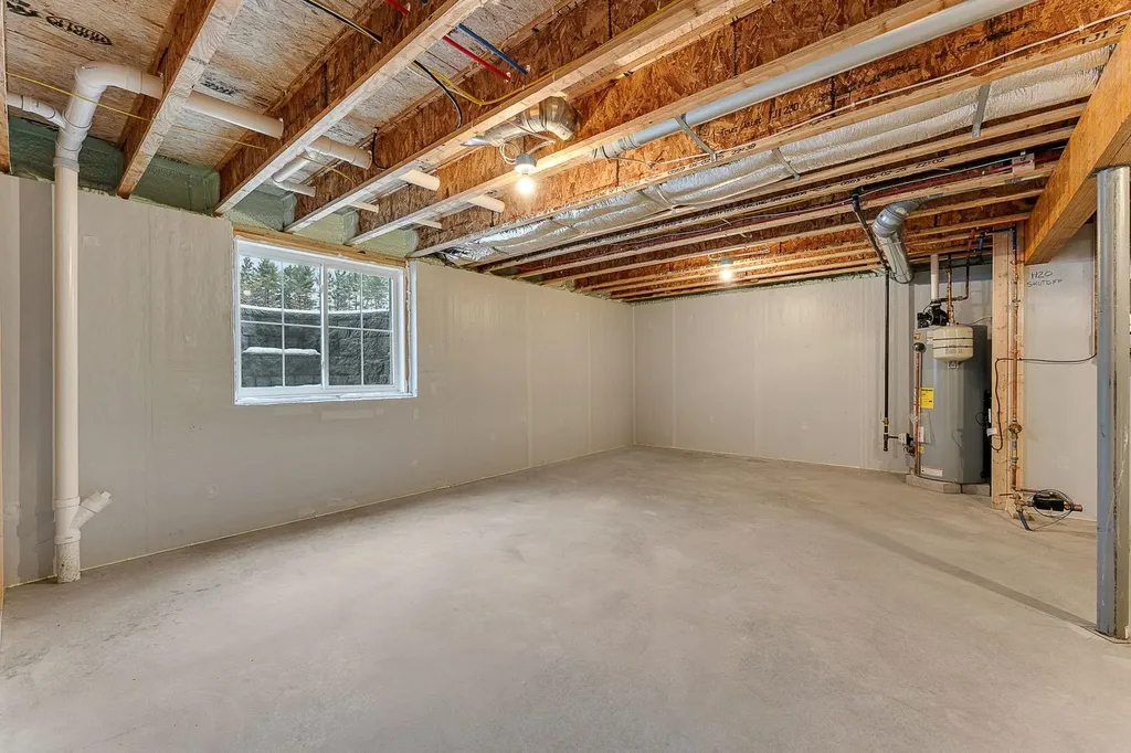 75 Dogwood Circle Milton VT 05468