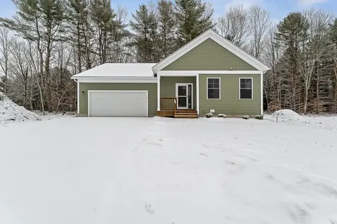 5 Dogwood Circle Milton VT 05468
