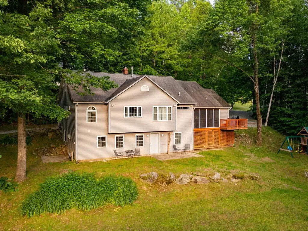 1389 Notch Road Bolton VT 05465