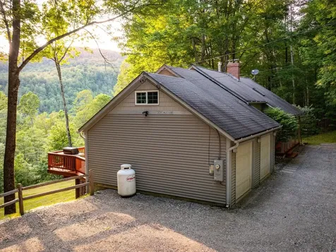 1389 Notch Road Bolton VT 05465