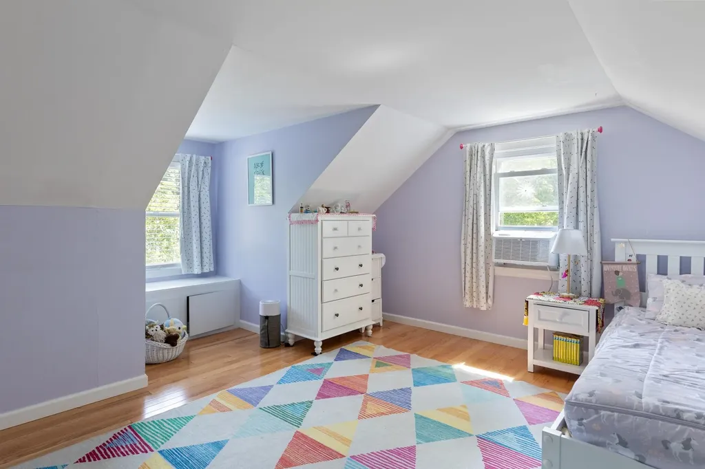 136 Red Oak Drive Colchester VT 05446