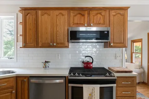 136 Red Oak Drive Colchester VT 05446