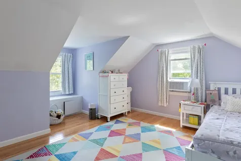 136 Red Oak Drive Colchester VT 05446