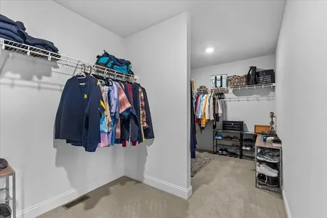 253 Sommerfield Avenue South Burlington VT 05403
