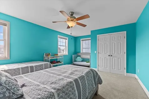253 Sommerfield Avenue South Burlington VT 05403