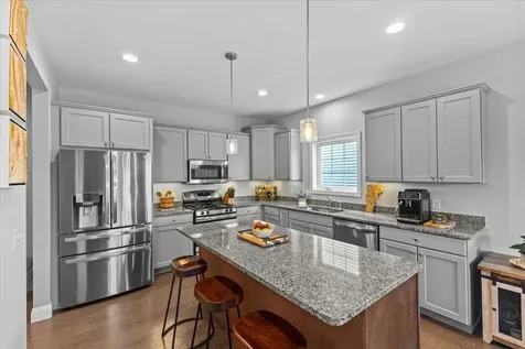 253 Sommerfield Avenue South Burlington VT 05403