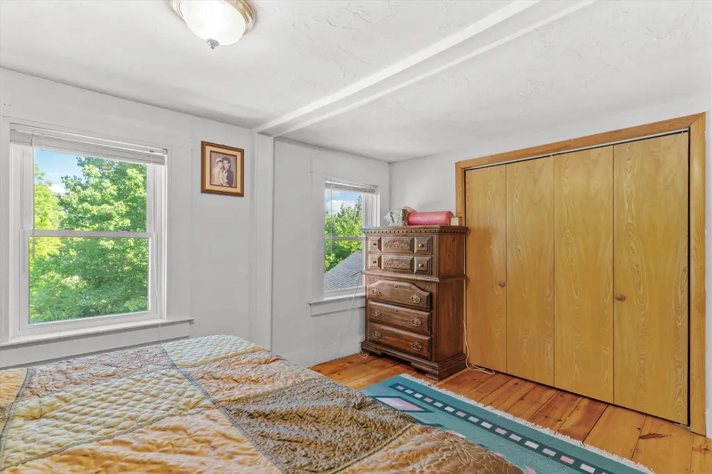 2 Brown Road Windham NH 03087