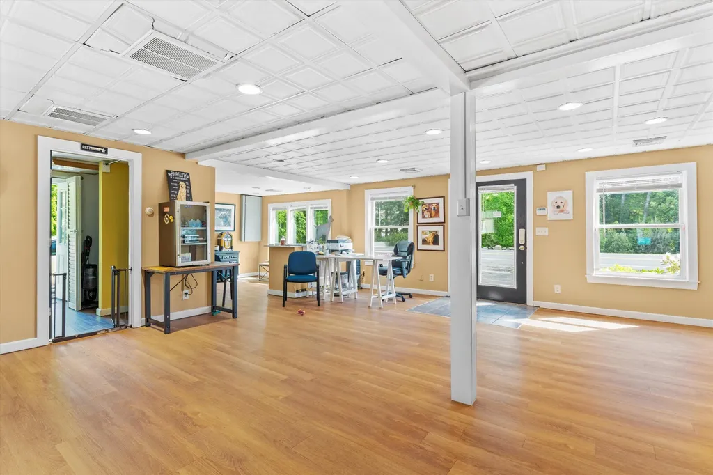 2 Brown Road Windham NH 03087