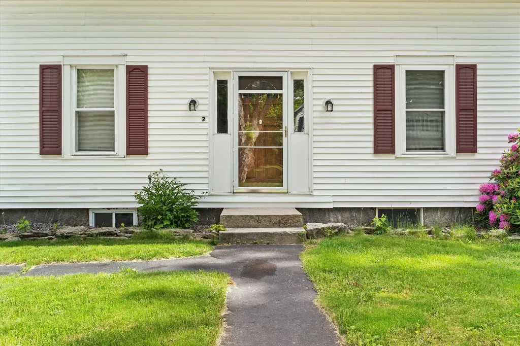 2 Brown Road Windham NH 03087