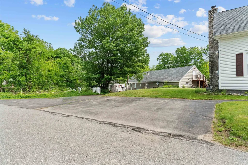 2 Brown Road Windham NH 03087