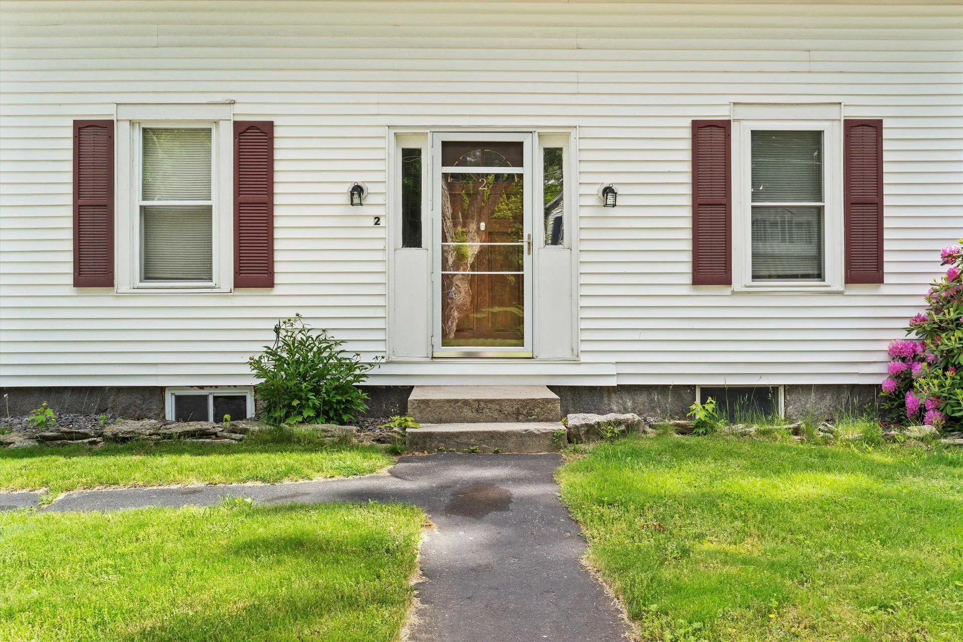 2 Brown Road Windham NH 03087